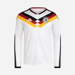 Primera equipación
