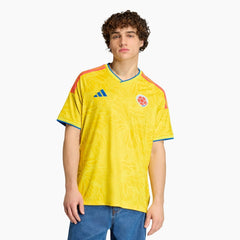 Primera equipación
