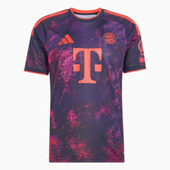 Tercera equipación