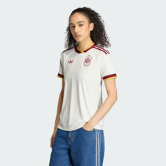 Away kit