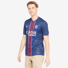 Primera equipación