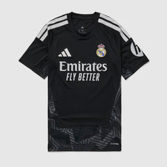 Primera equipación