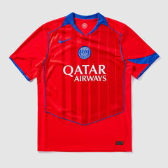 Tercera equipación