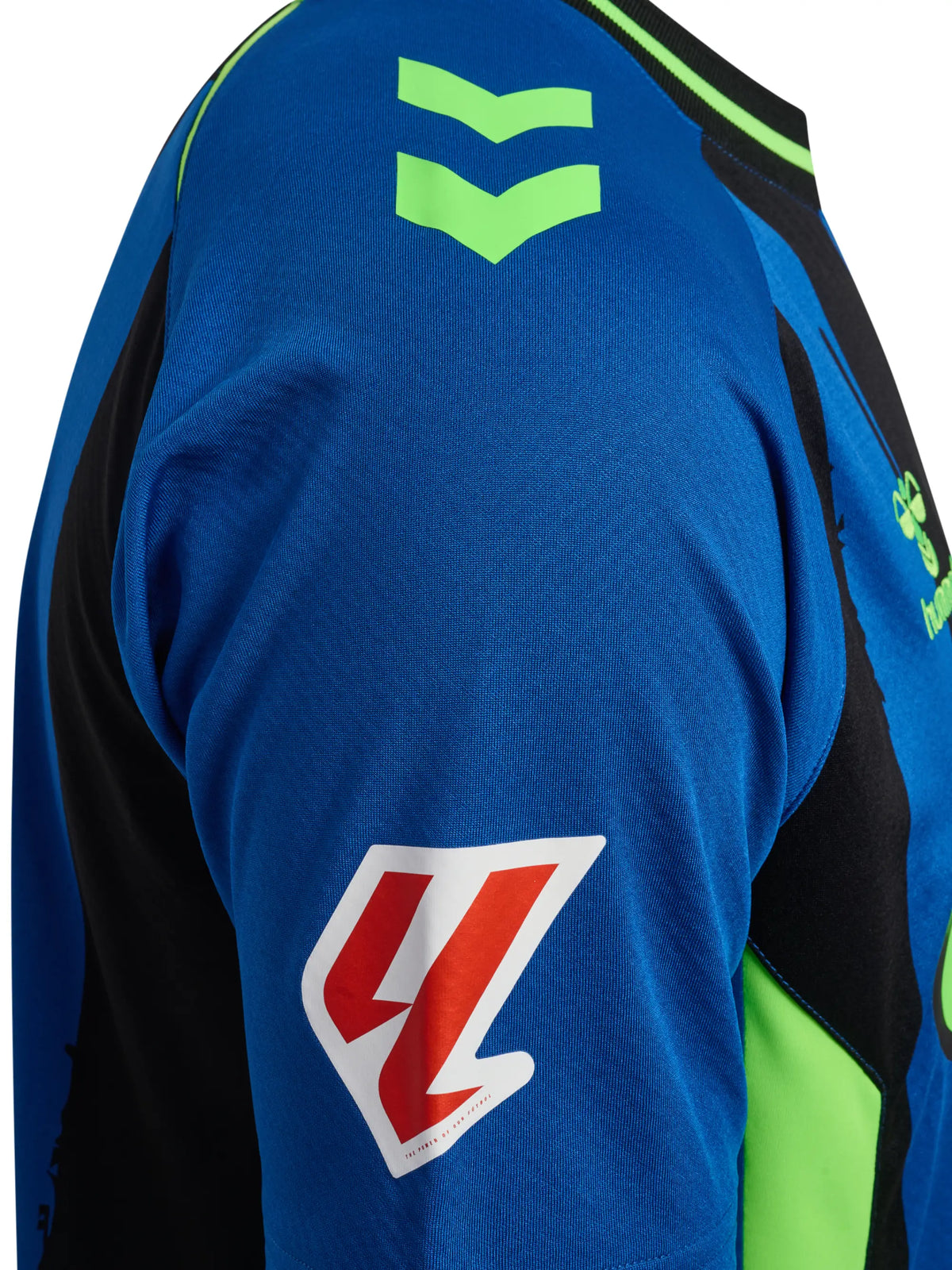 Real Betis 2026/27 drittes Fantrikot - Detail des Ärmelsponsors
