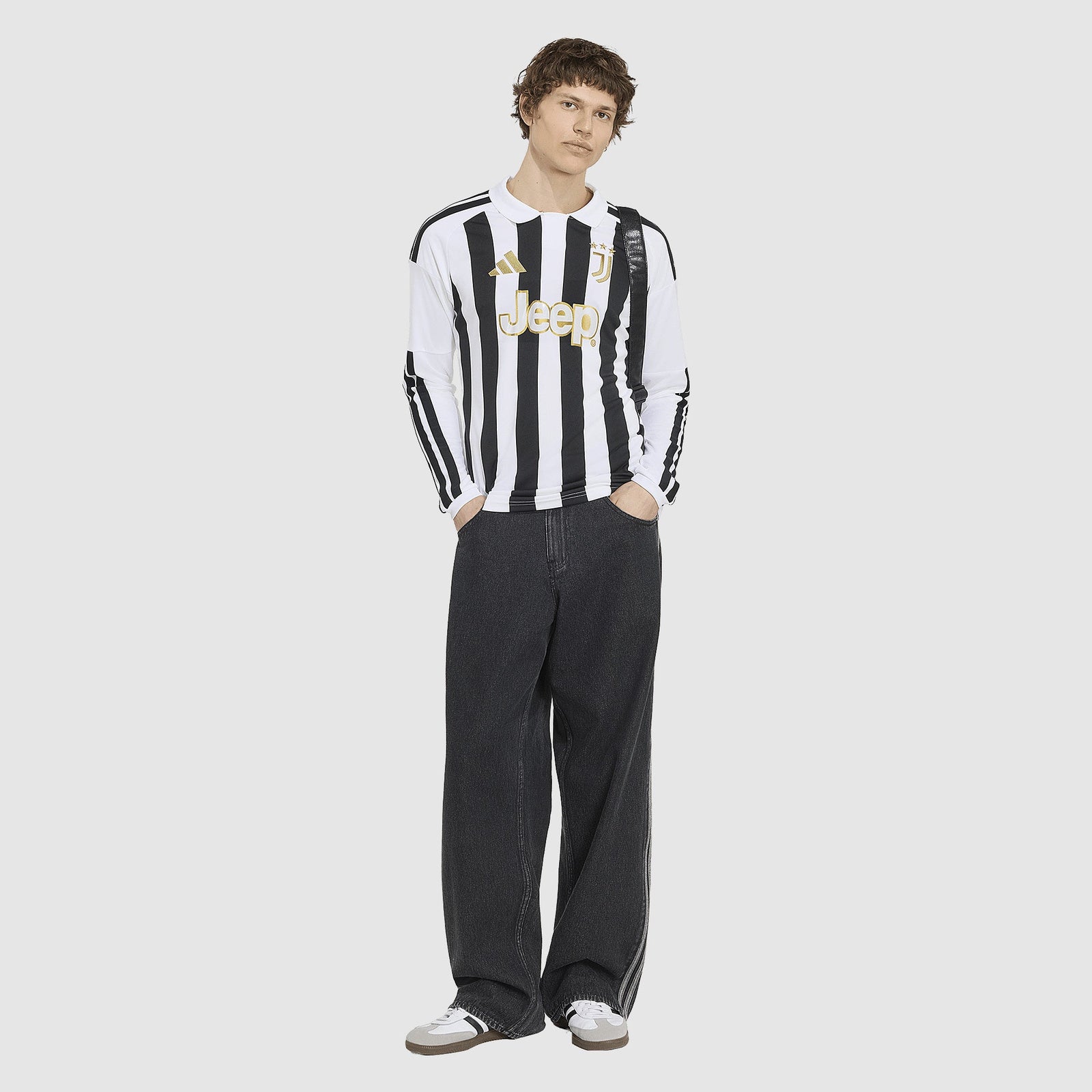Juventus 26/27 Home Long Sleeve Jersey