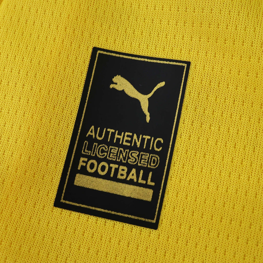 Borussia dortmund home jersey 2025/26 - hem detail