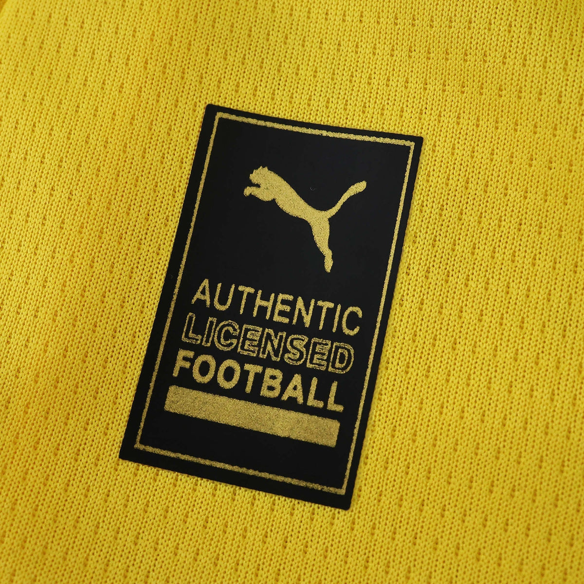 Borussia dortmund home jersey 2025/26 - hem detail