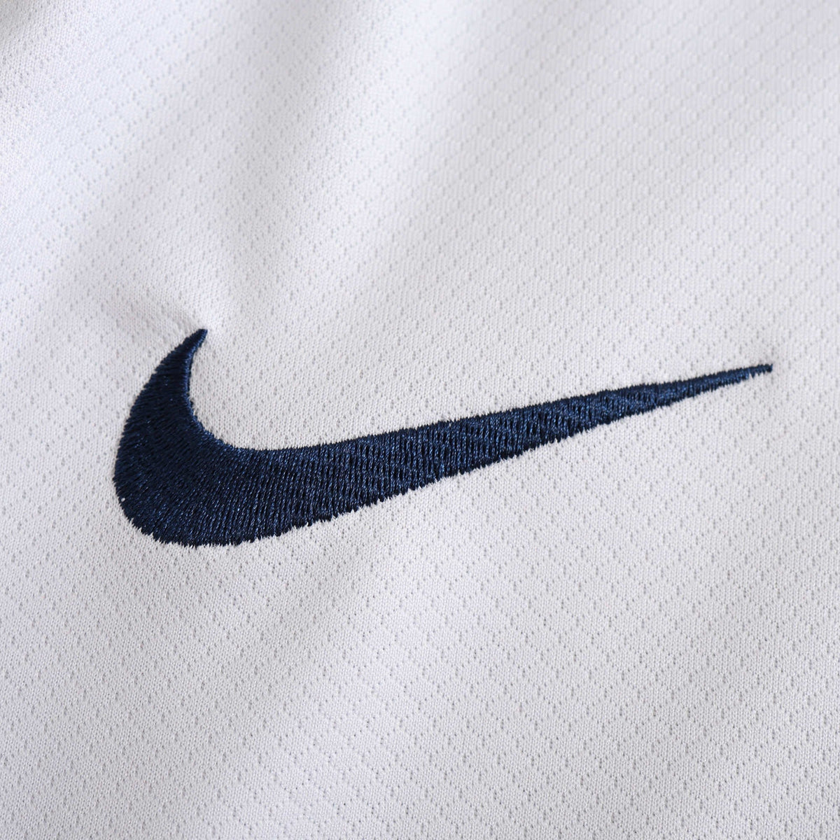 Paris saint germain away jersey 2025/26 - manufacturer logo detail