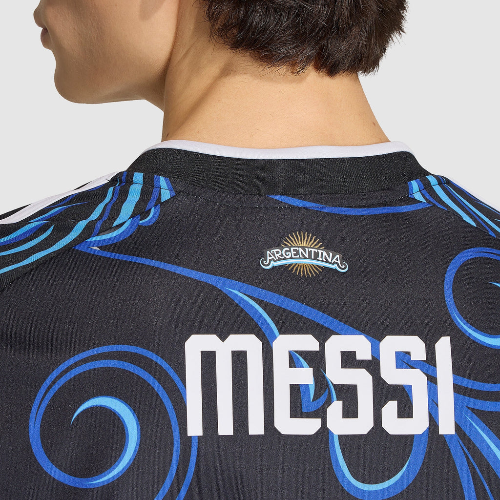 Argentina Messi away jersey 2026 world cup - back collar detail