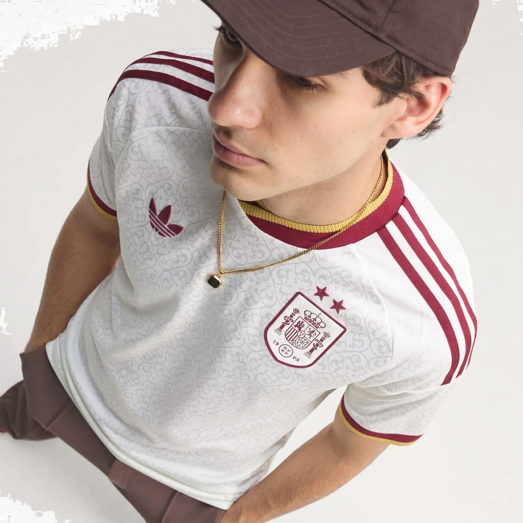 Spain away player jersey 2026 world cup - front on model