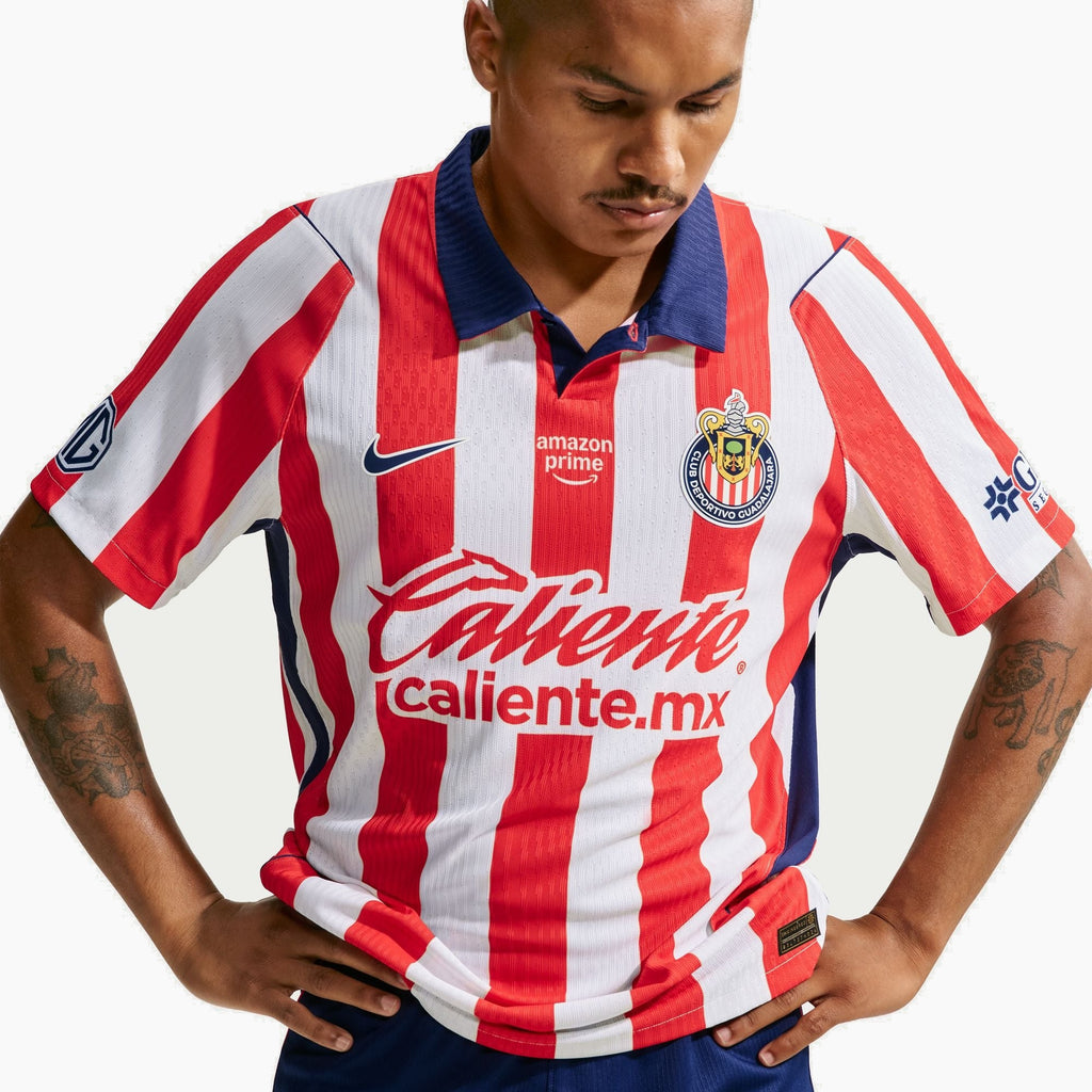 Chivas Guadalajara 2026/27 home player jersey - crest detail