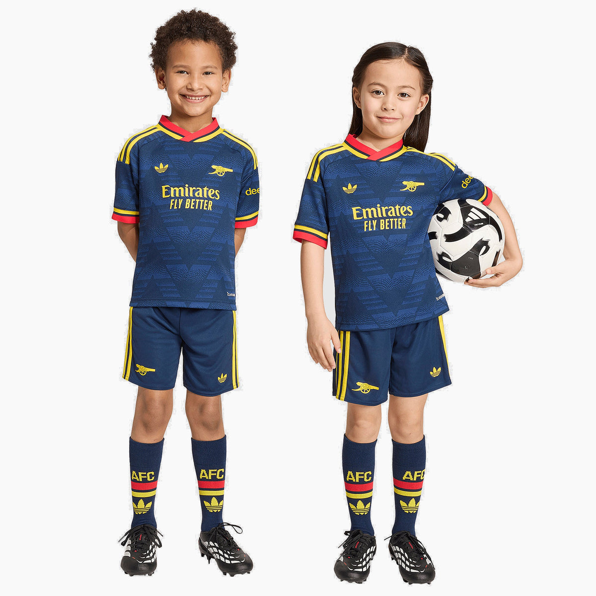 Arsenal kids away kit 2026/27 - front on model