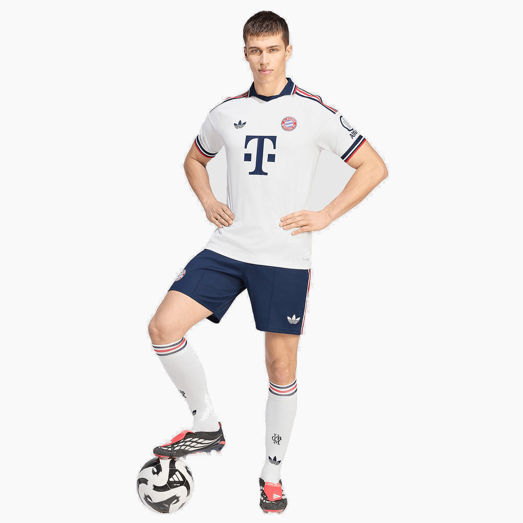 Bayern munich away jersey 2026/27 - full fit on model