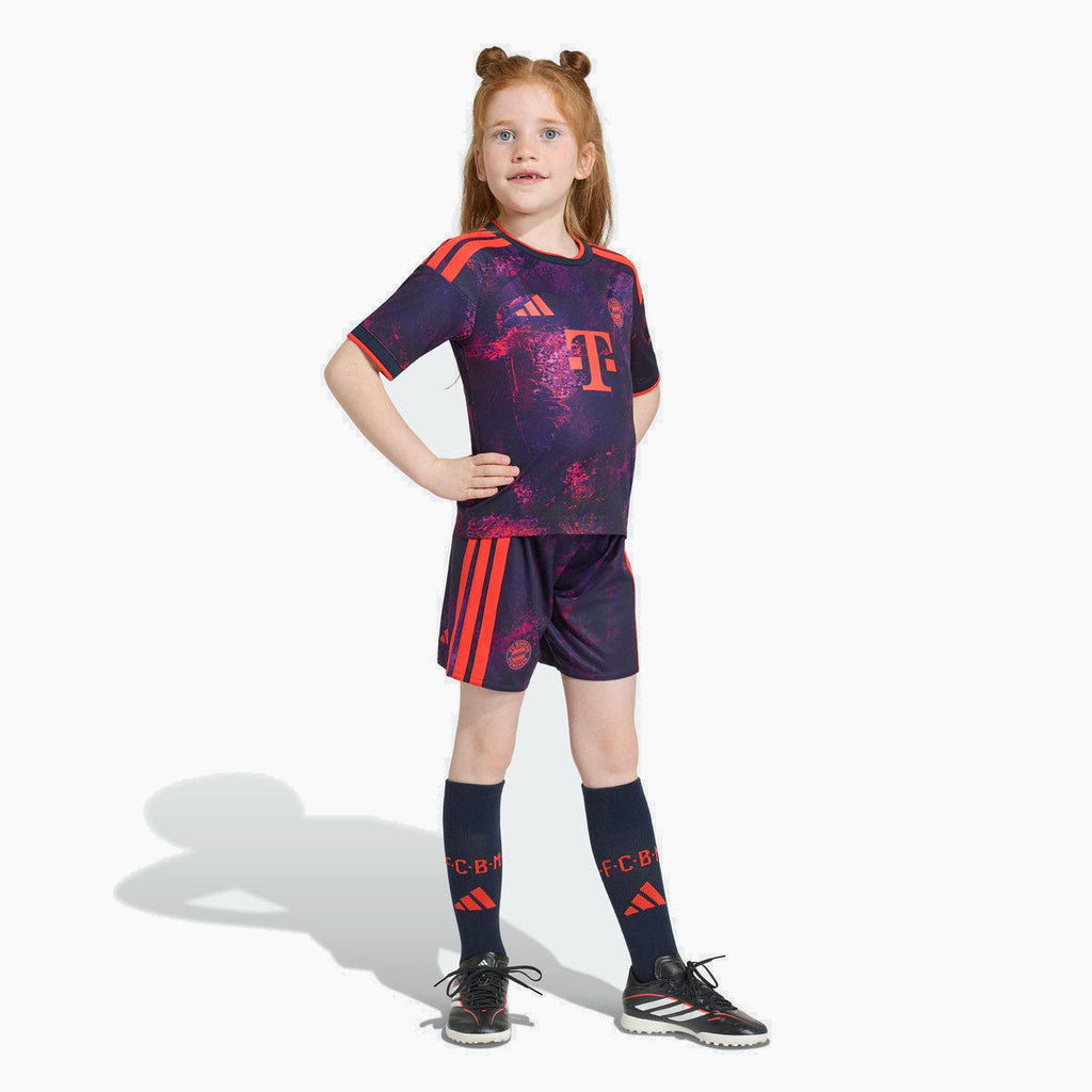 Bayern munich kids third kit 2026/27 - front on model