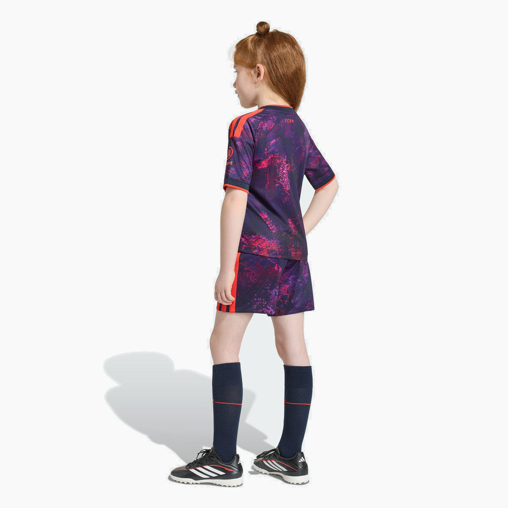 Bayern munich kids third kit 2026/27 - back on model
