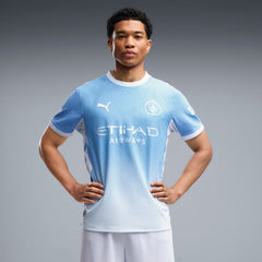 Primera equipación