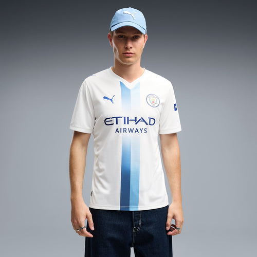 Manchester City 26/27 third jersey — model front