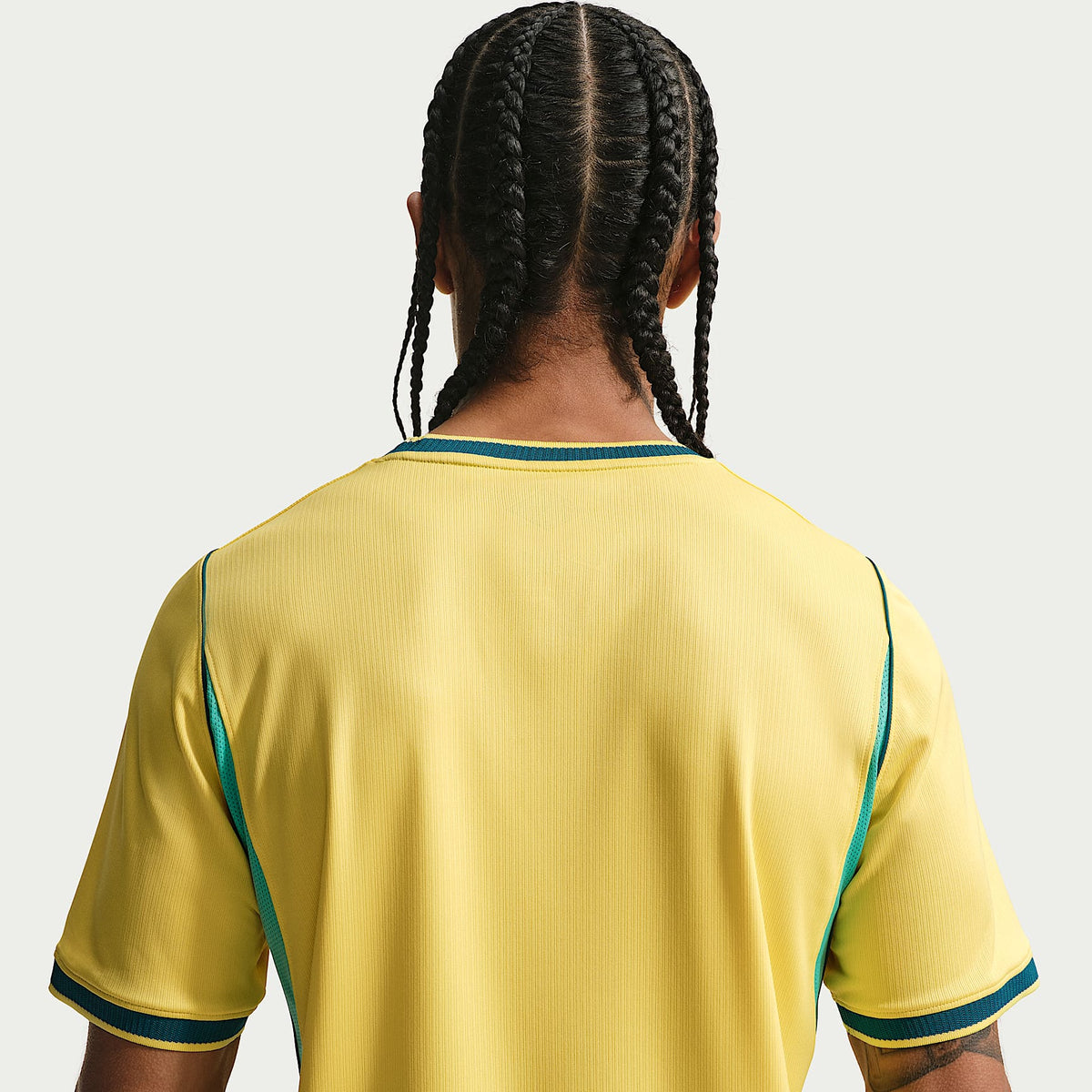 Camiseta Brasil Mundial 2026 - foto editorial 2