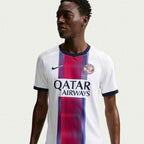 Camiseta PSG Away 2026/27 versión torcedor - foto editorial 6