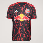 Camiseta versión jugador New York Red Bulls local 2026/27, producto frontal