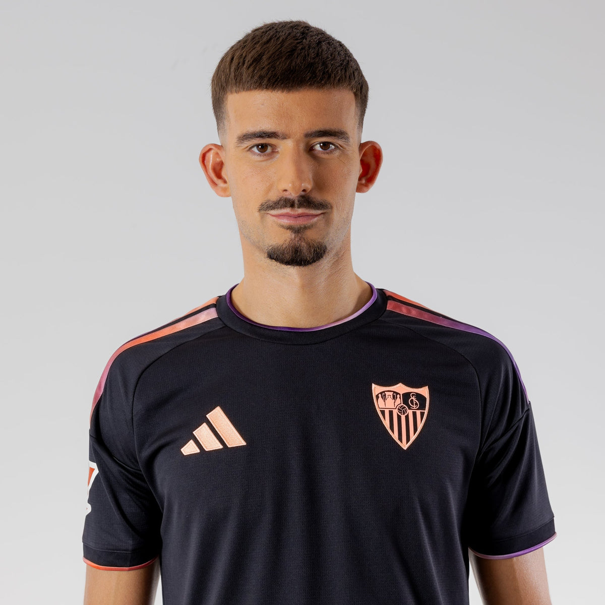 Sevilla third 26/27 — oficial detalhe