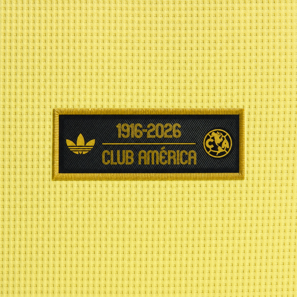 Club America 110th anniversary 2026/27 authentic jersey - 1916-2026 hem patch detail | Club America 110 Jahre 2026/27 Spielertrikot - Detail des Saumaufnahers 1916-2026