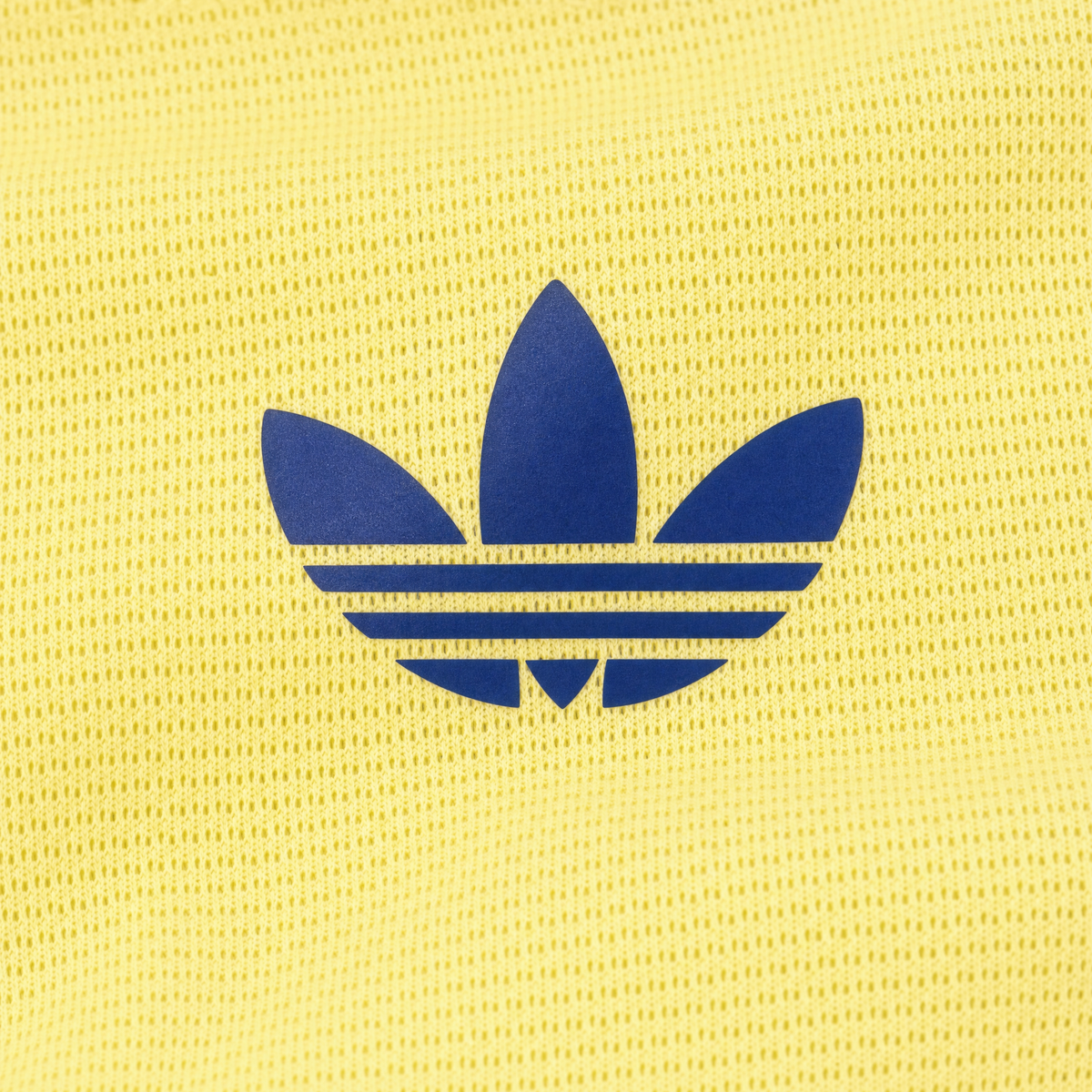 Club America 110th anniversary 2026/27 authentic jersey - navy trefoil detail | Club America 110 Jahre 2026/27 Spielertrikot - Detail des blauen Trefoil-Logos