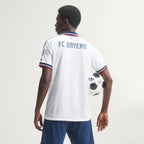 Bayern Munich 2026/27 away player jersey, KANE 9 - rear three-quarter view of the base shirt worn by a model