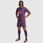Bayern Munich 2026/27 third player version, KANE 9 - full-length view showing the fit of the base shirt