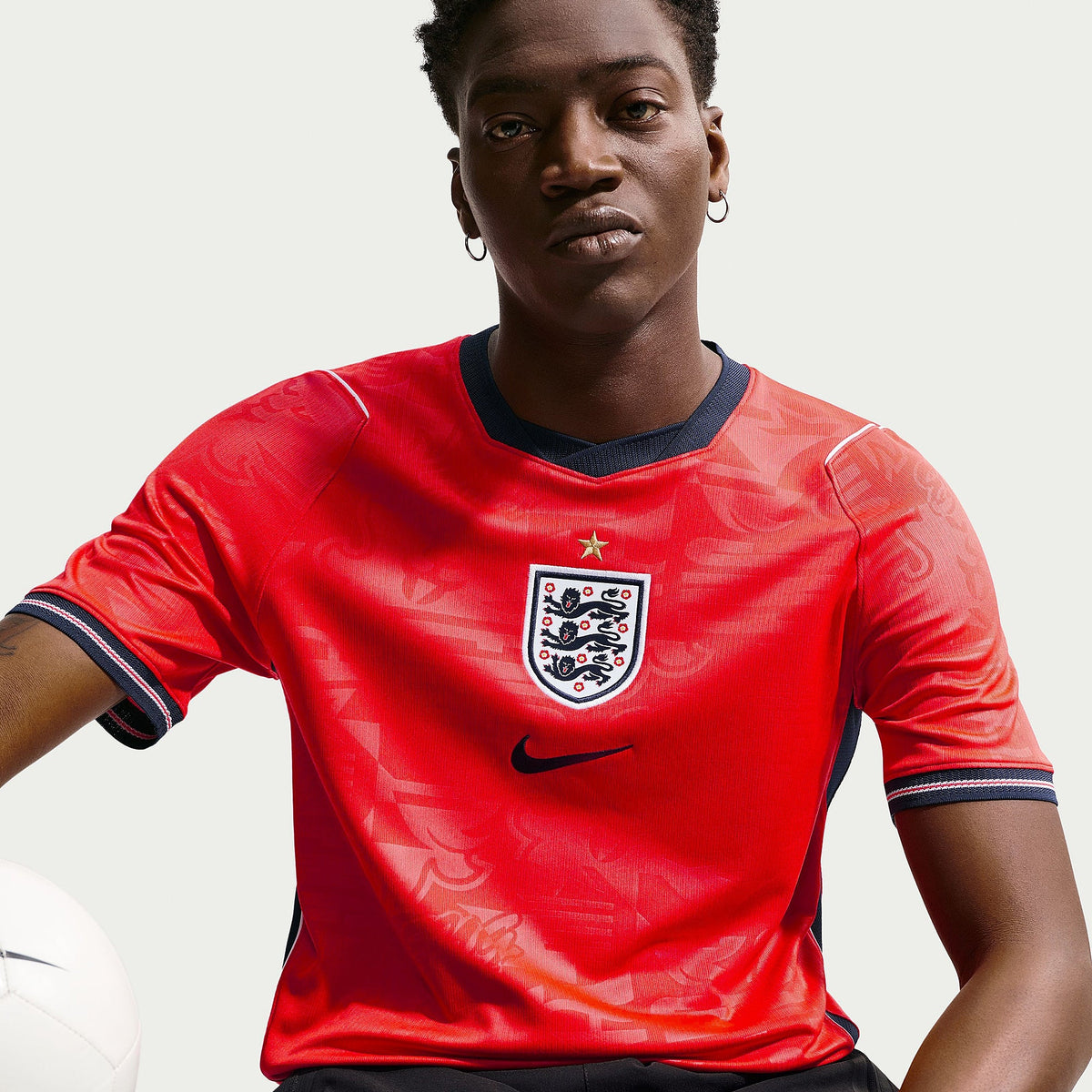 England 2026 away fan shirt, KANE 9 - three-quarter view showing the fit of the base shirt