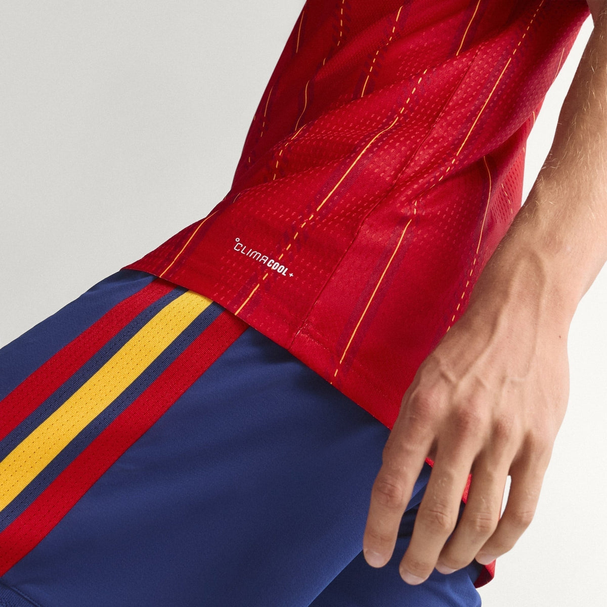 Camiseta Versión Jugador Primera Mundial 2026 España — Vista 8
