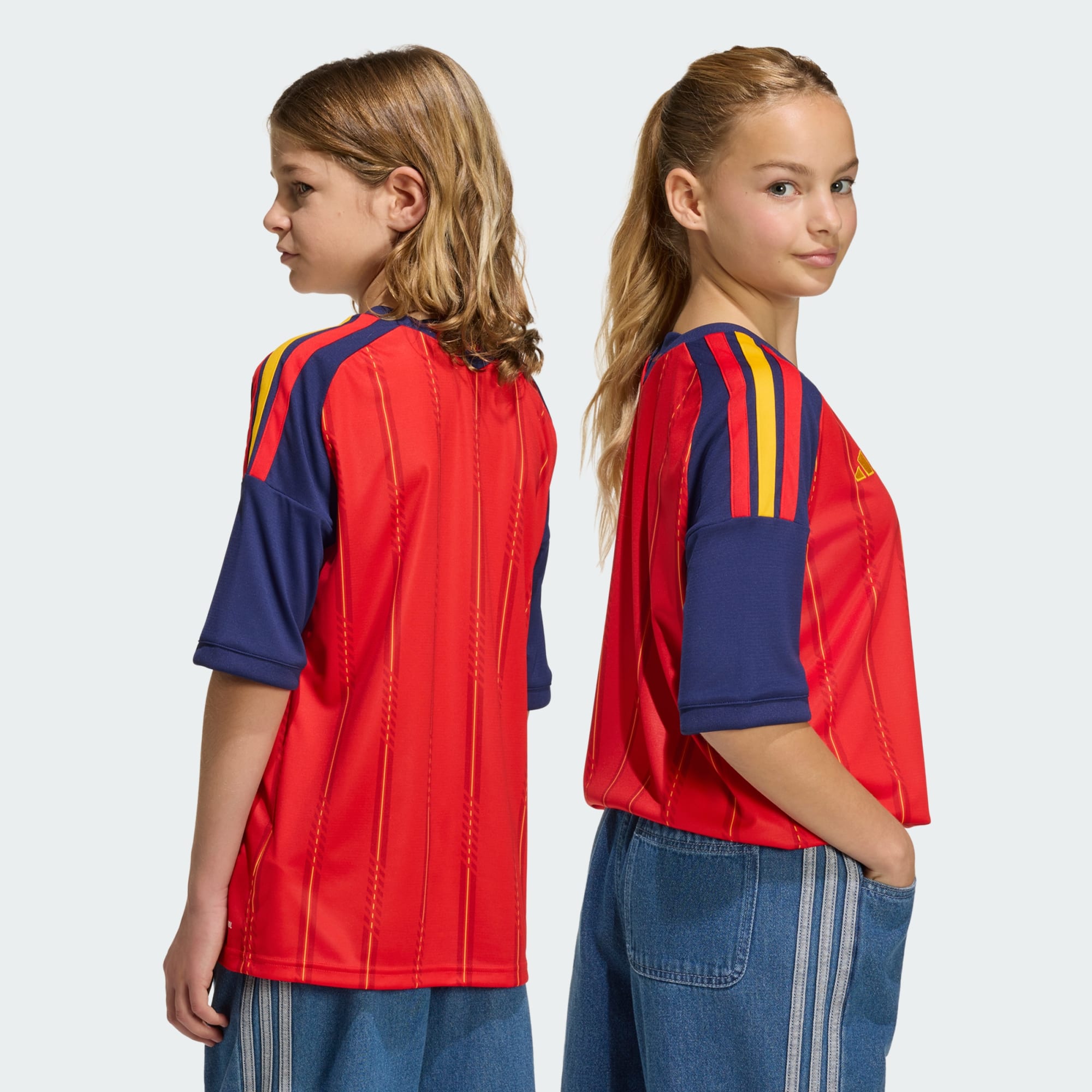 Equipación Niño Primera Mundial Campeón 2026 — Vista 3
