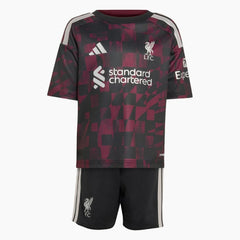 Tercera equipación