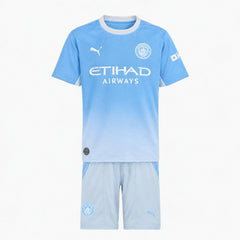 Primera equipación