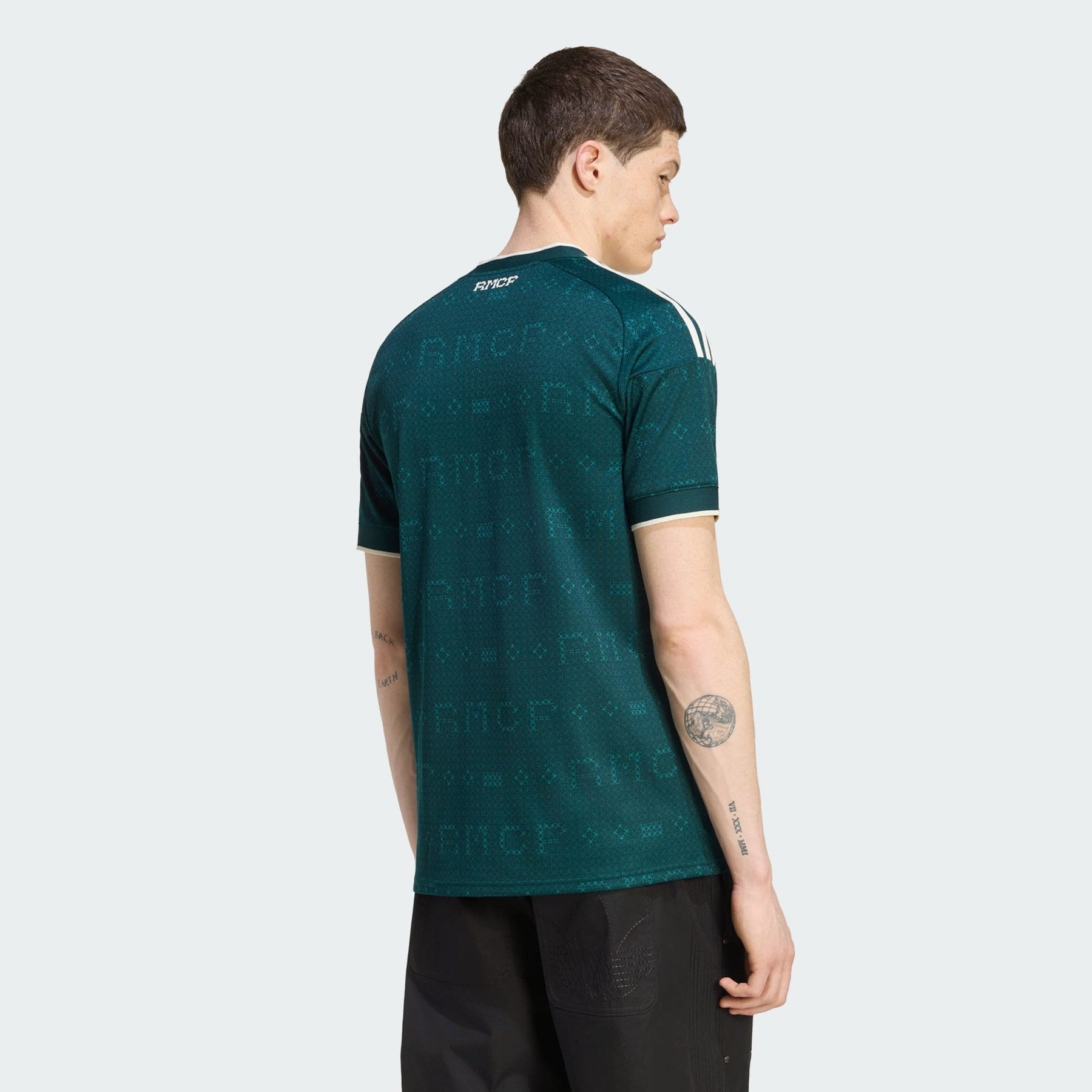 Camiseta Segunda Equipación Real Madrid 26/27 — Vista 3