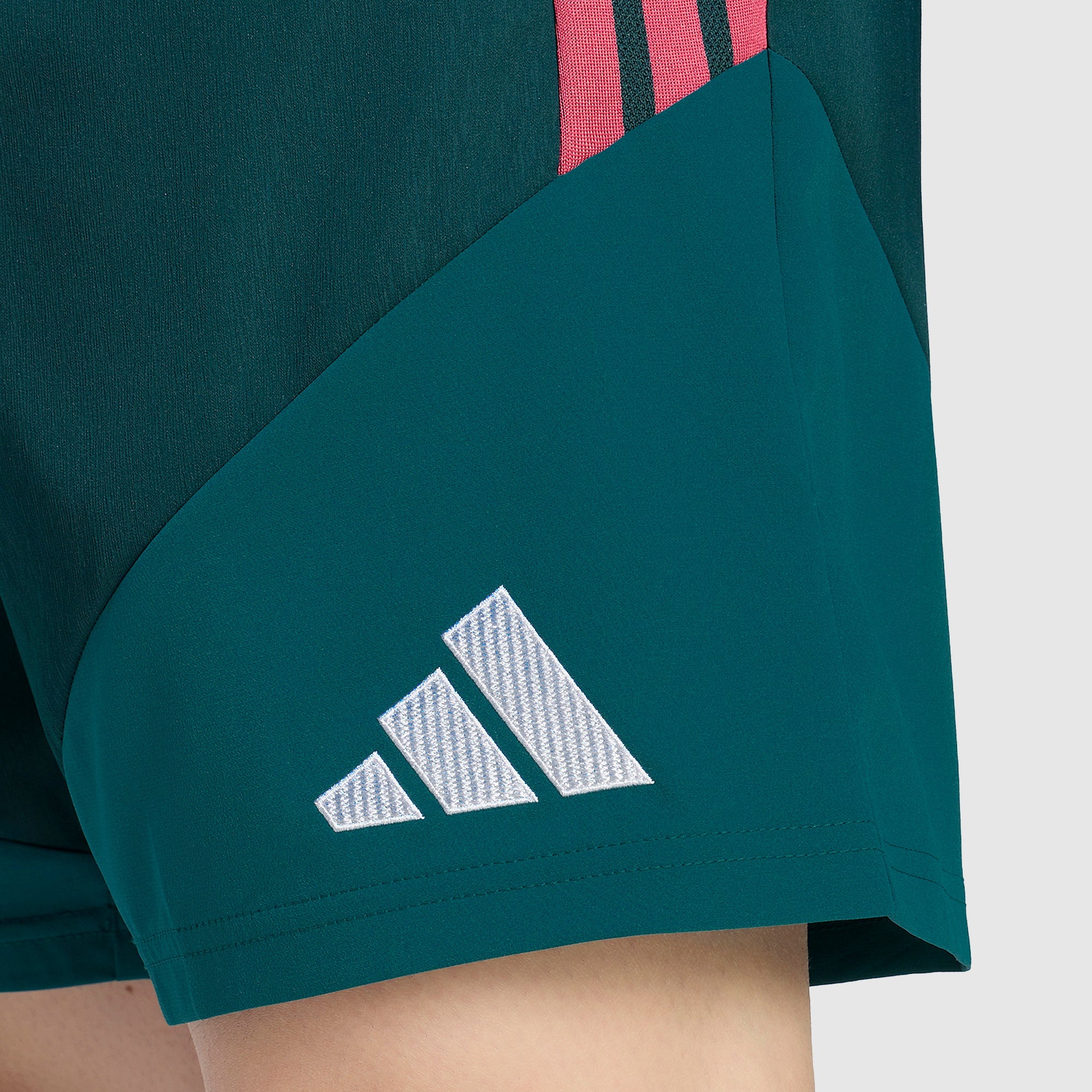 Pantalón Corto Deportivo Real Madrid 26/27 — Vista 6