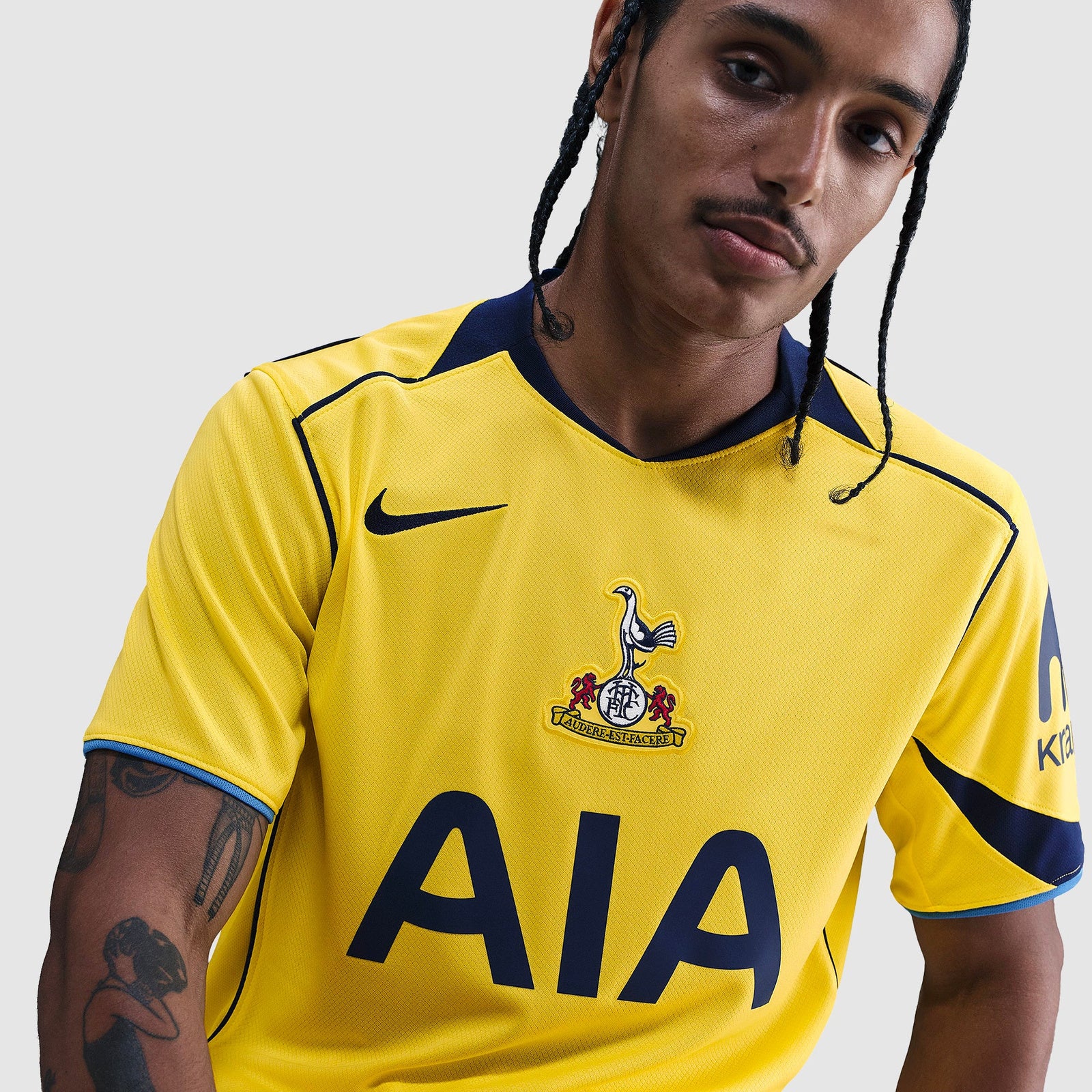 Tottenham Hotspur 25/26 Third Jersey